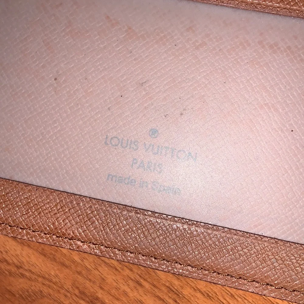 Authentic Louis Vuitton Monogram ID / Card Holder